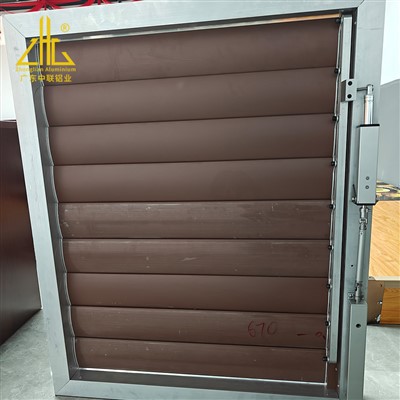 Személyre szabott motoros alumínium szárnyas zsaluk