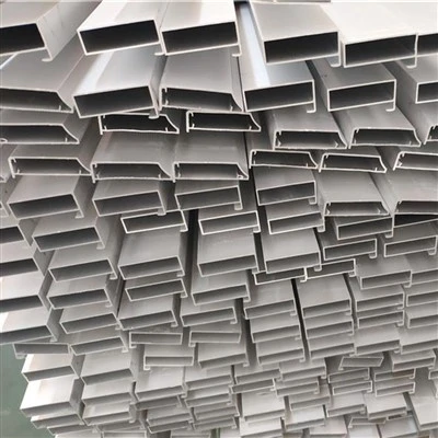 Alumínium szekrény extrudálások